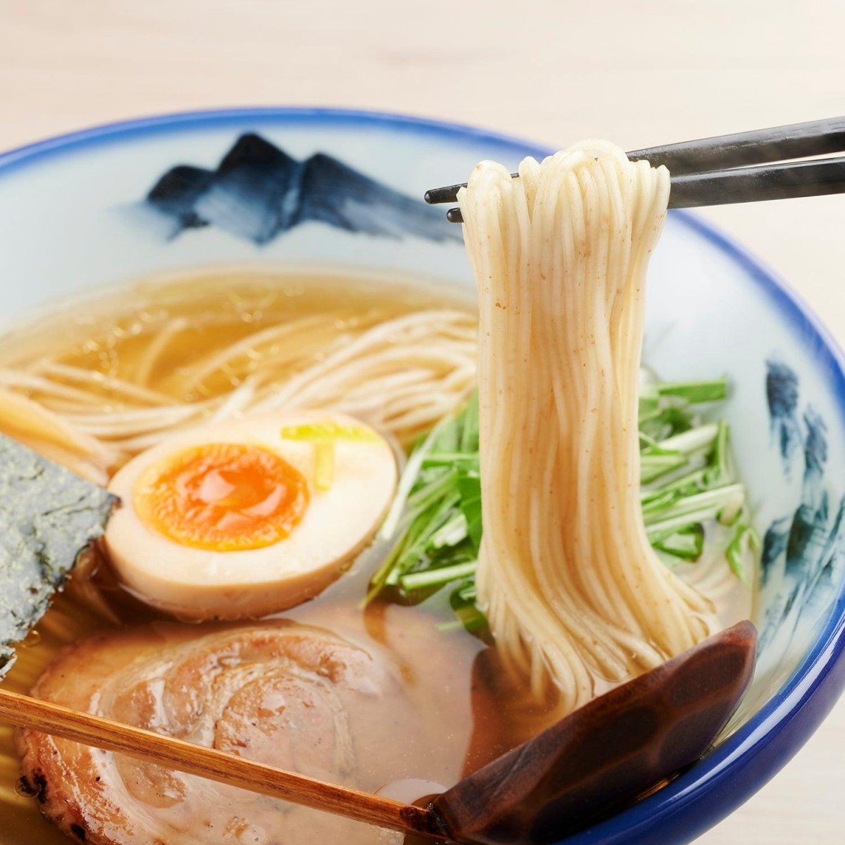 【特別販売】食べ比べ柚子塩/柚子醤油らーめん 4食入り - らーめんAFURI 公式通販サイト