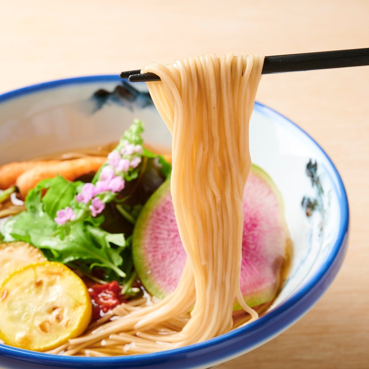 "好きな野菜で仕上げる" ヴィーガンらーめん　4食入り - らーめんAFURI 公式通販サイト