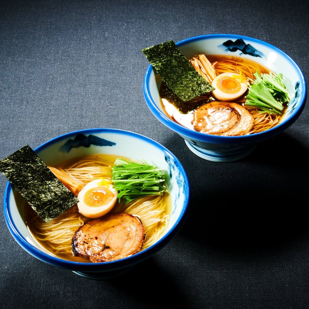 【特別販売】食べ比べ柚子塩／柚子醤油らーめん 4食入り - らーめんAFURI 公式通販サイト