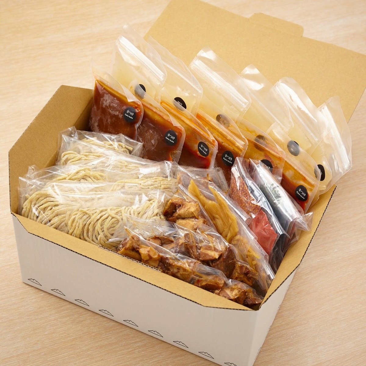 辛露 つけ麺　6食入り - らーめんAFURI 公式通販サイト